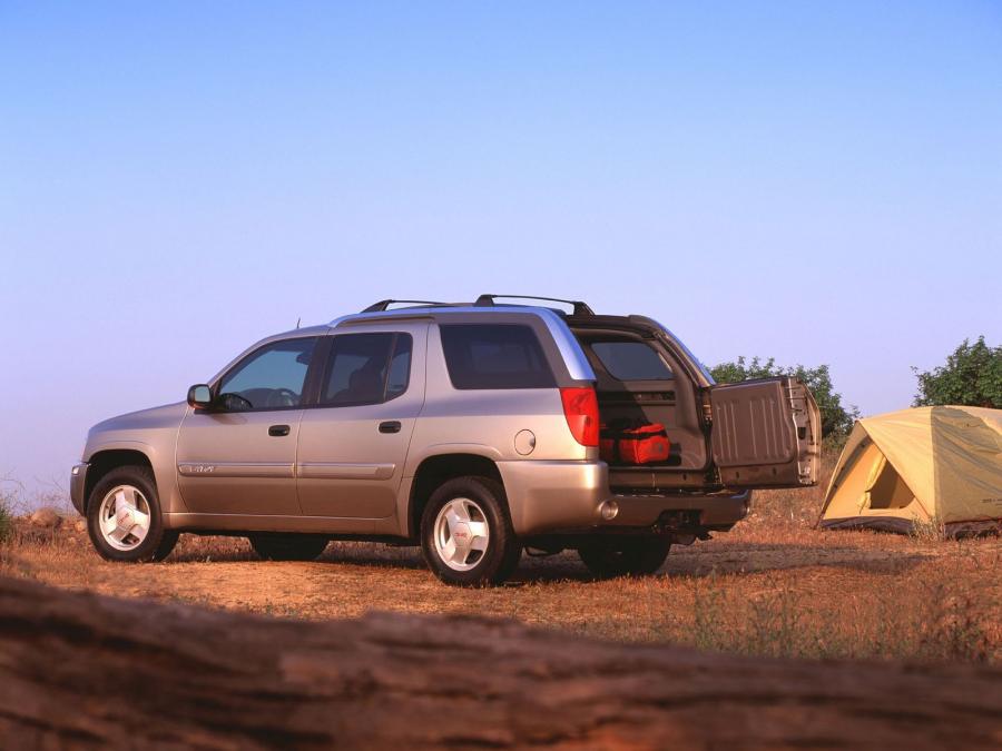  GMC Envoy XUV 2004 года  (фото 10 из 17)